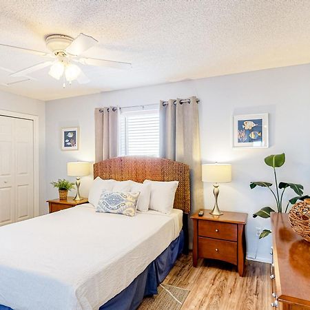 Gulf Island Condos II Navarre Ruang foto